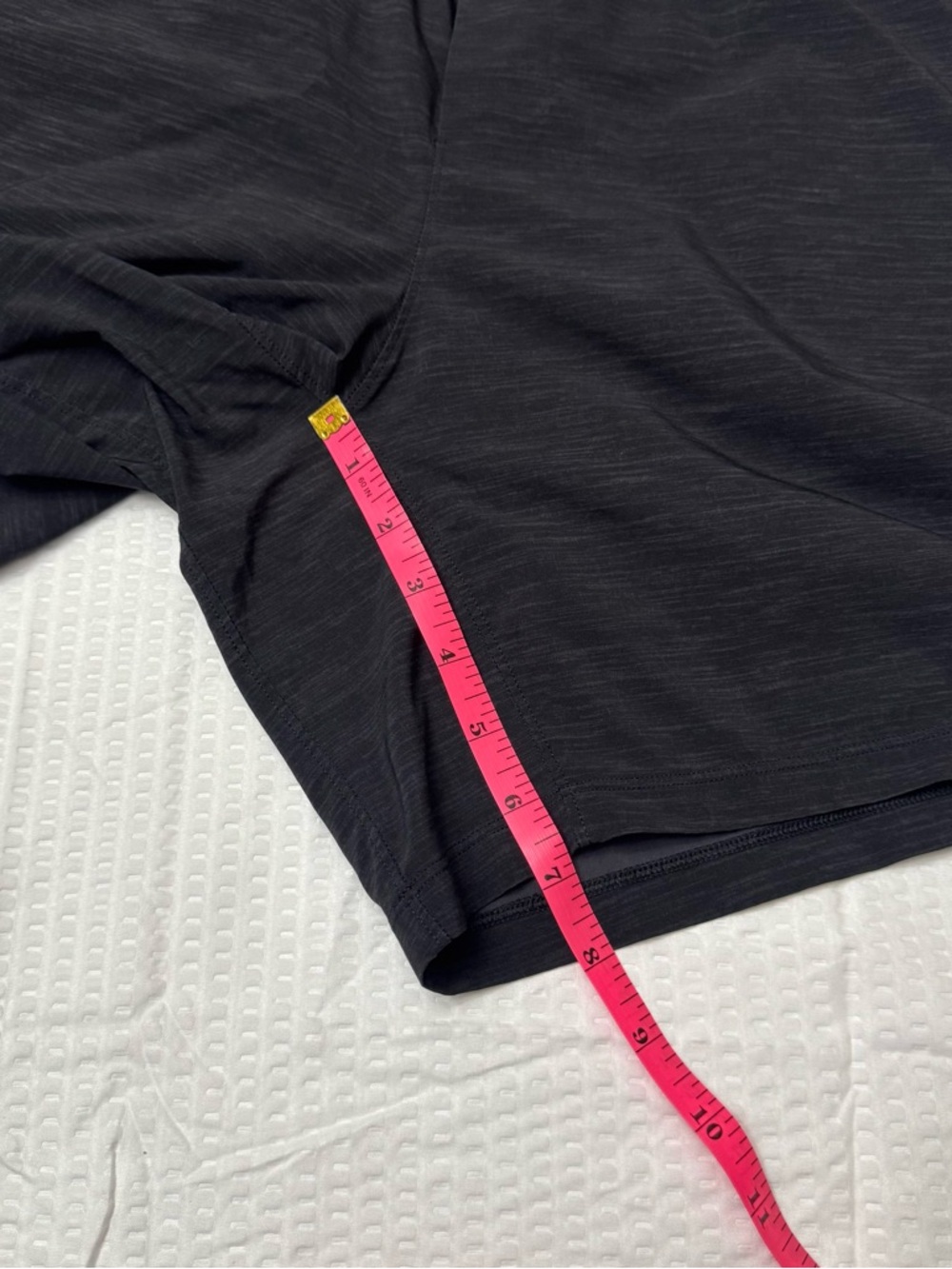 Lululemon Men's Pace Breaker Short - Large L-01 - Picture 9 of 9